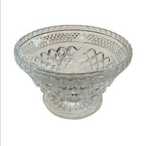 Anchor Hocking Wexford Glassware Dish Diamond-Point Criss-Cross Pattern